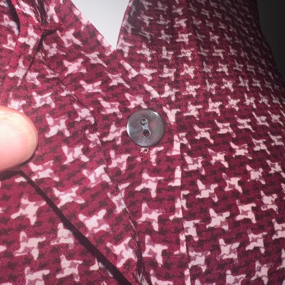 Silk houndstooth print mother of pearl button down shirt - Picture 3 of 12